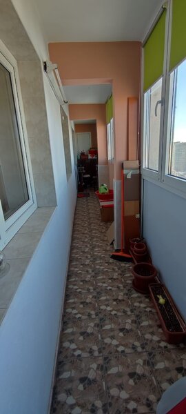 Obor, metrou, vanzare ap. 3 camere.
